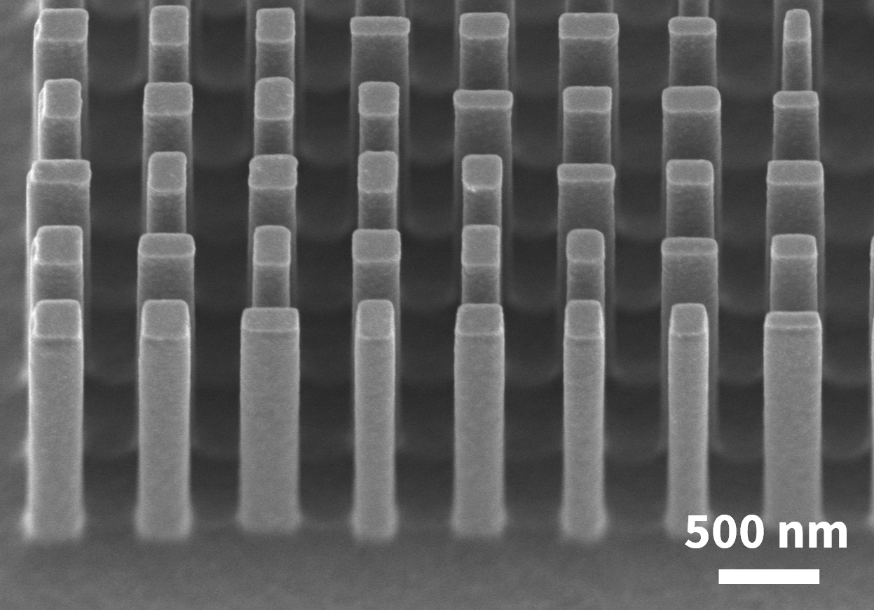 NanoFrazor DRIE Pillars